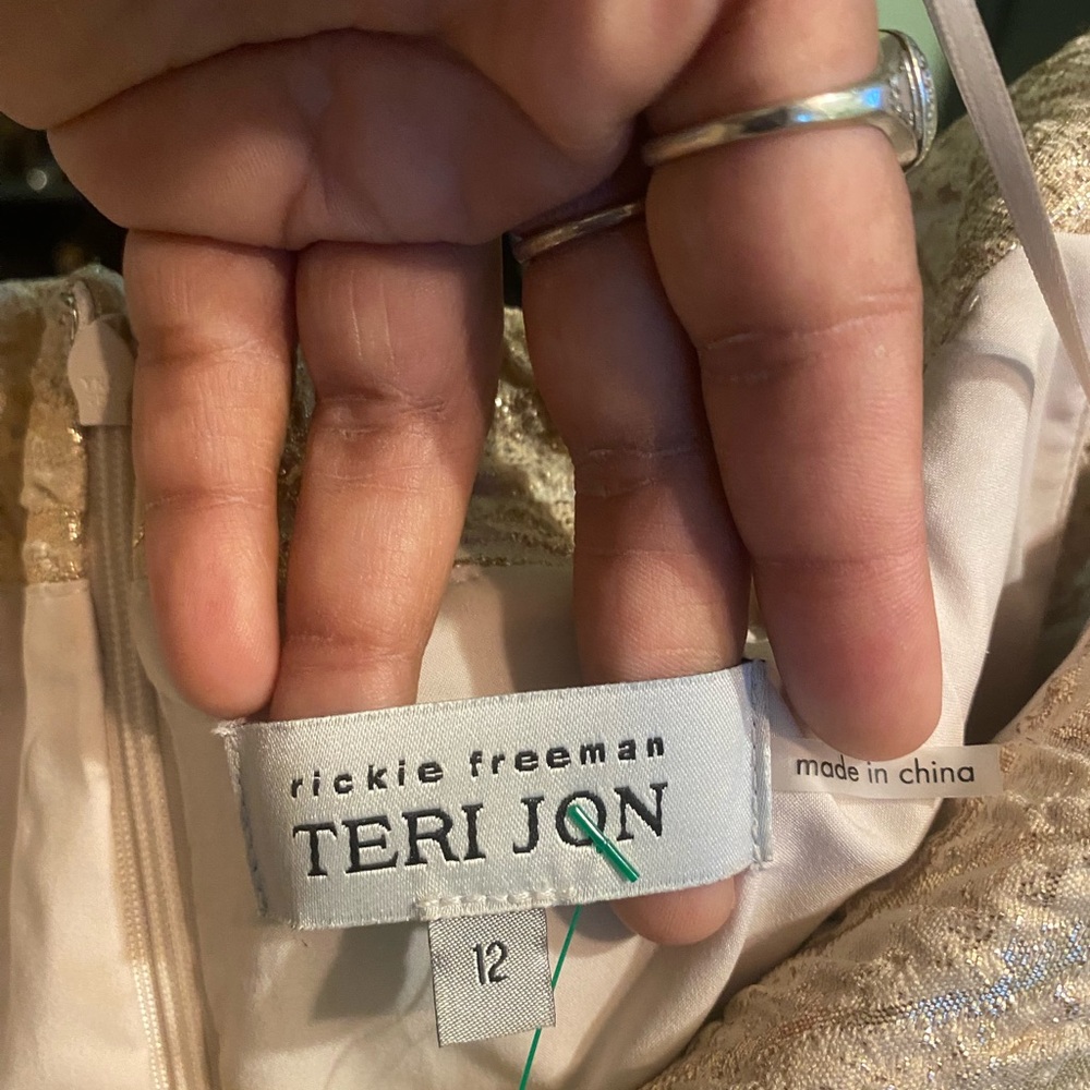 Teri Jon Strapless Gold Dress - Picture 5 of 6